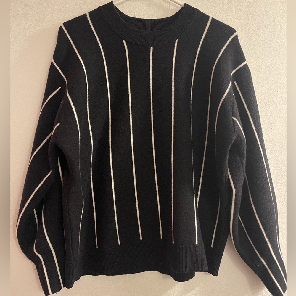 Black and White Striped Sweater L
